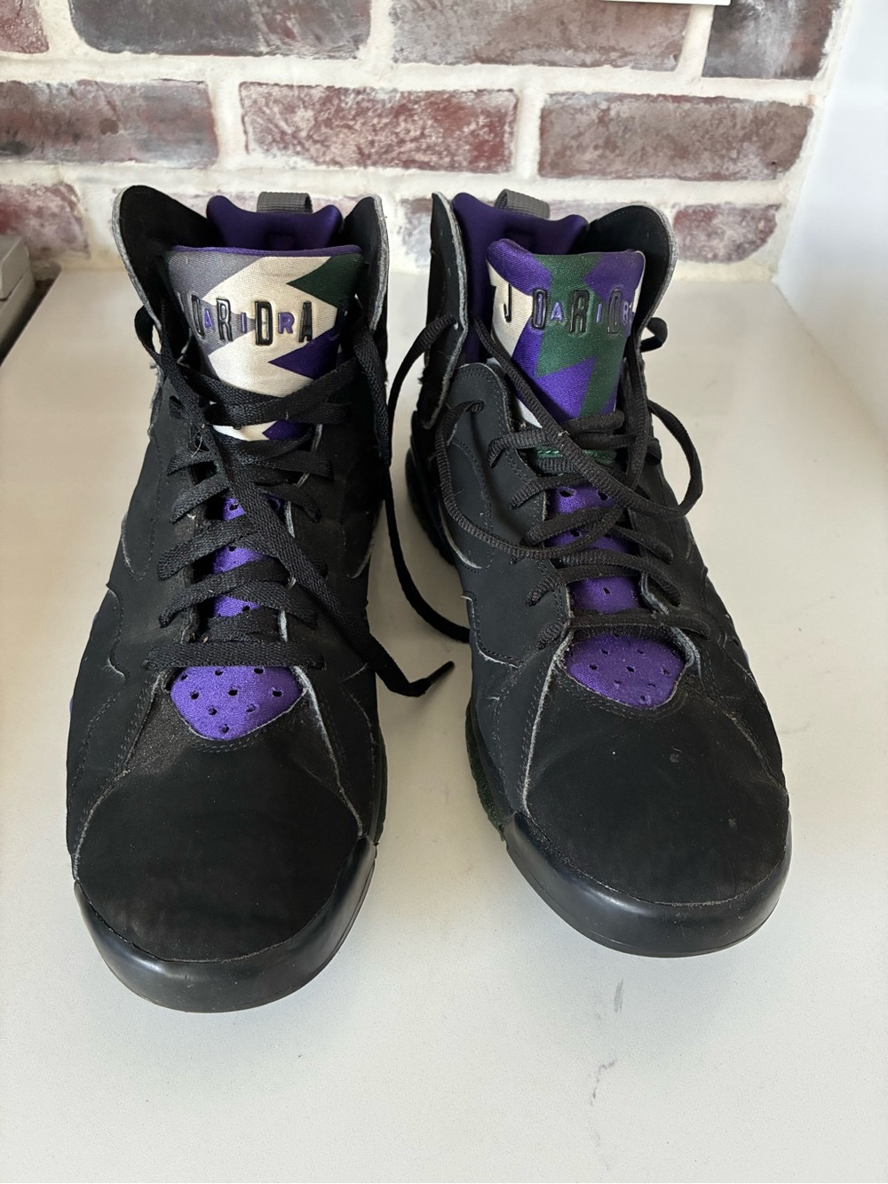 Nike Air Jordan 7 size 12.5 Mens Ray Allen Edition (Bucks Away)